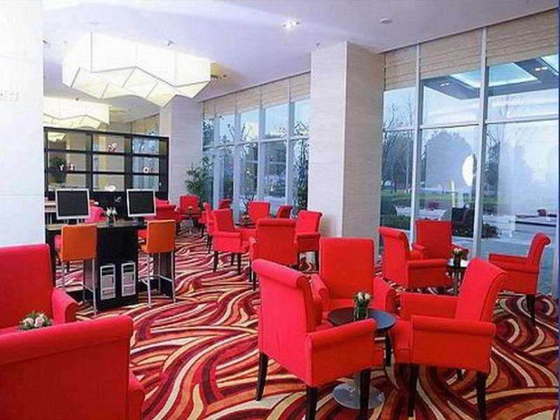 Holiday Inn Express Meilong Shanghai Restaurant bilde