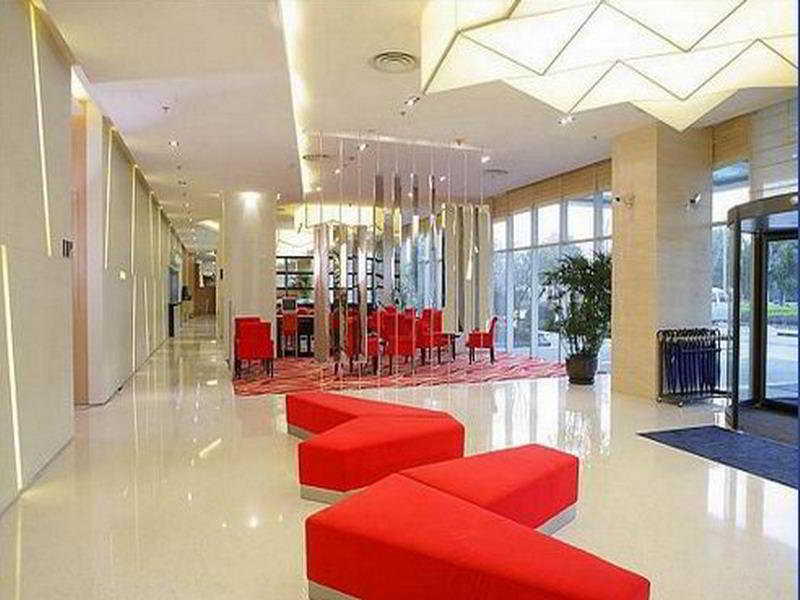 Holiday Inn Express Meilong Shanghai Eksteriør bilde